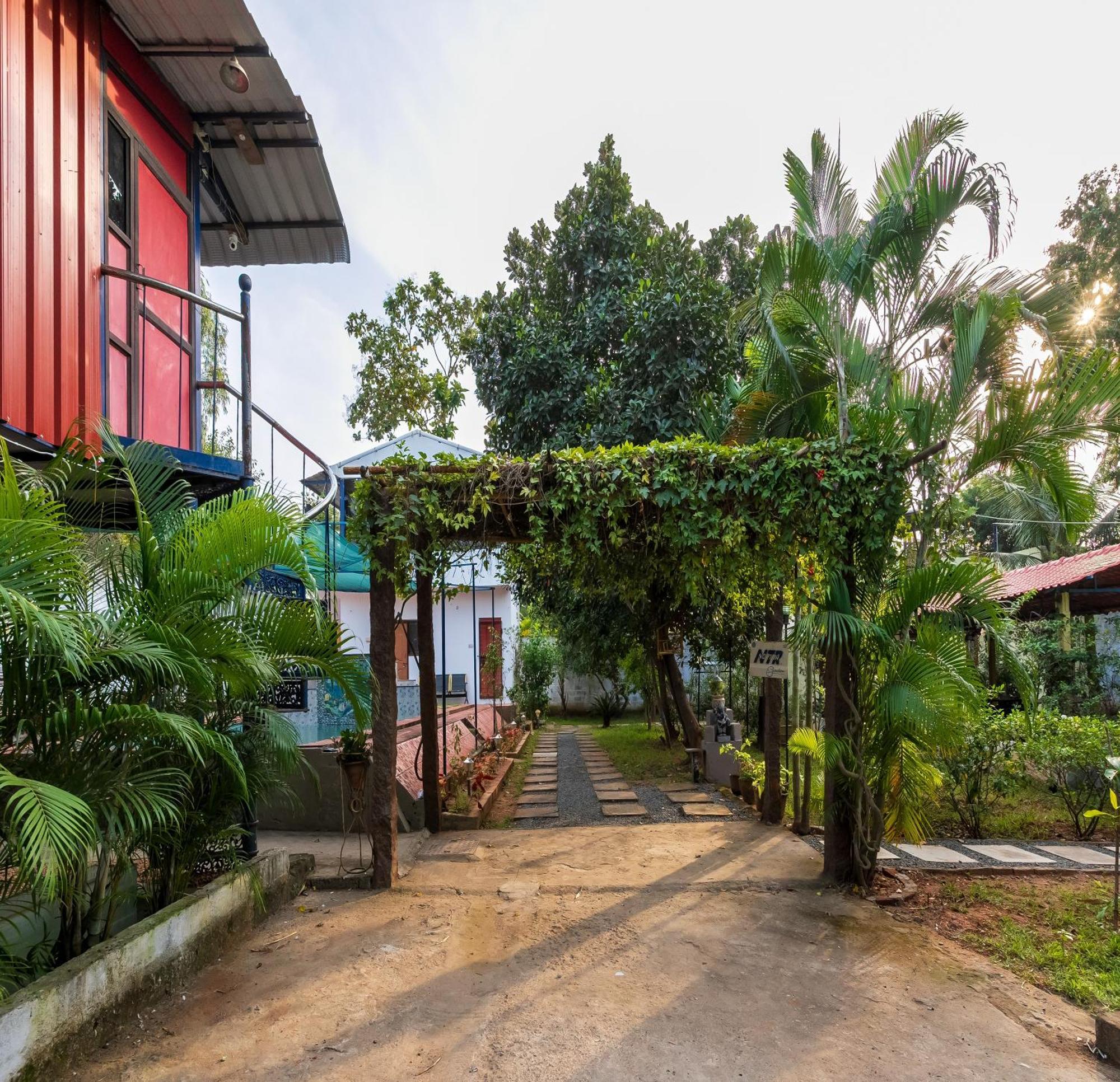 Ntr Garden Hotel Auroville Luaran gambar